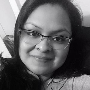 Meet your Posher, Myra